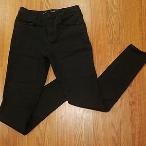 Universal Thread Jeans - Size 8 - 29L